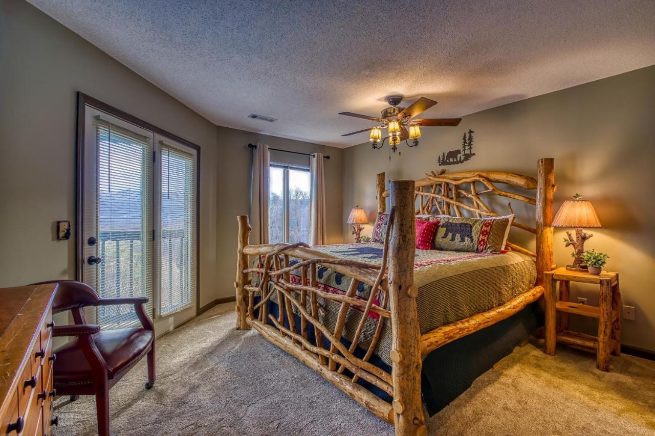 3 Decks, Mtn Views! Tree Tops By Honeybearcabins - Luxury Rain Showers, 3 King Suites, Xl Hottub, Fireplace, Bear Sightings Gatlinburg Exterior foto