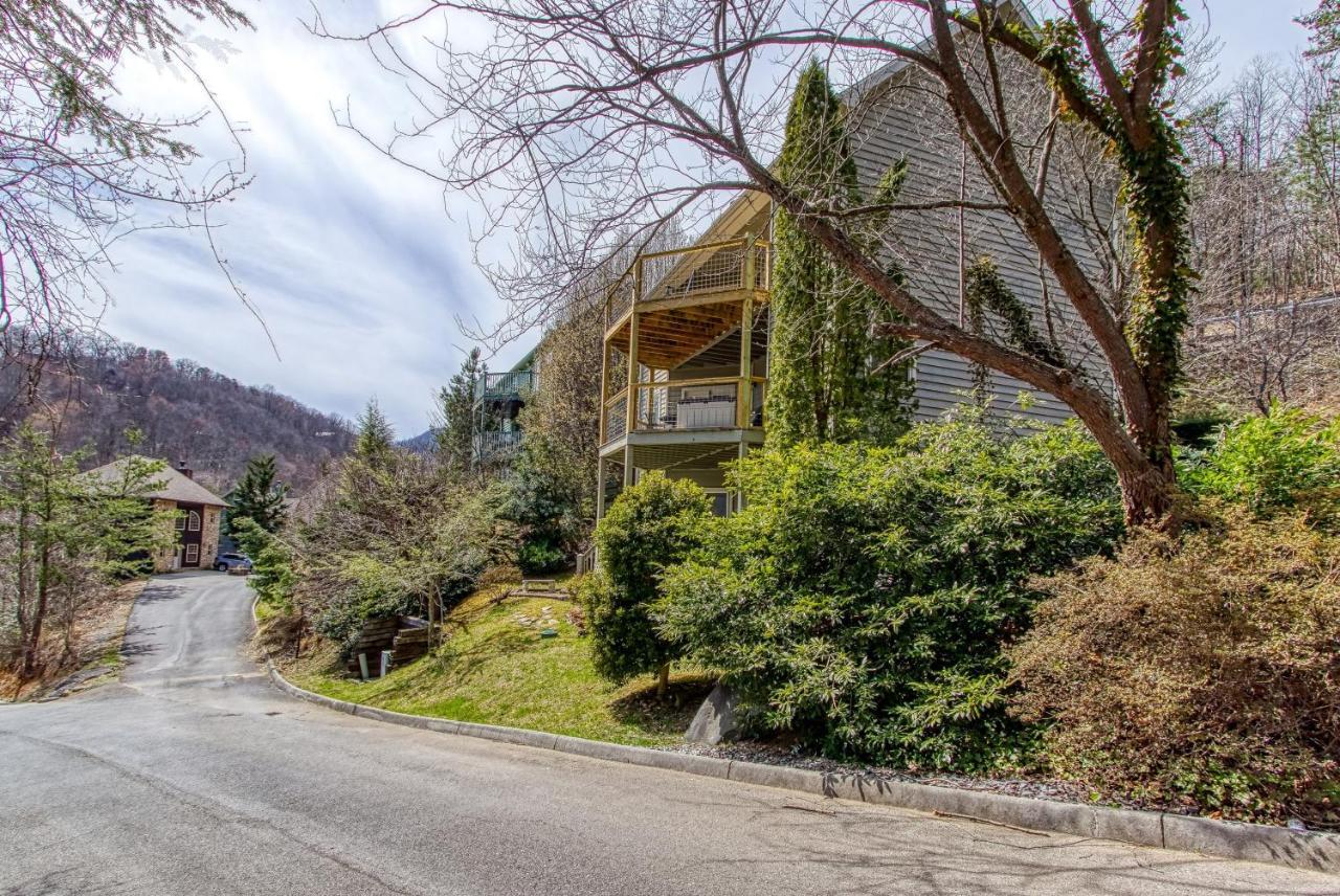 3 Decks, Mtn Views! Tree Tops By Honeybearcabins - Luxury Rain Showers, 3 King Suites, Xl Hottub, Fireplace, Bear Sightings Gatlinburg Exterior foto